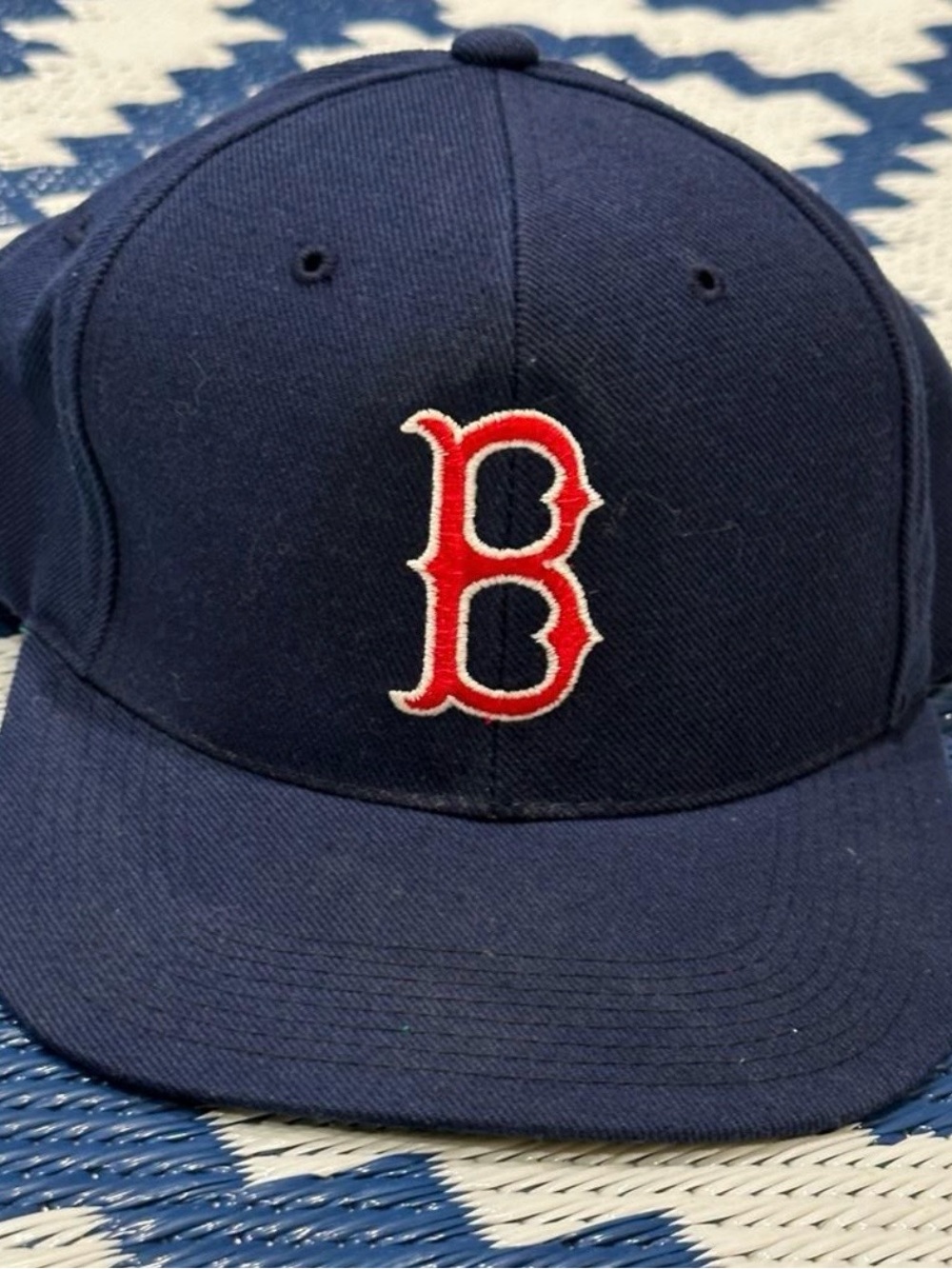 Vintage Sports Specialties Boston Red Sox Plain Logo Snap Back Hat Wool Blend